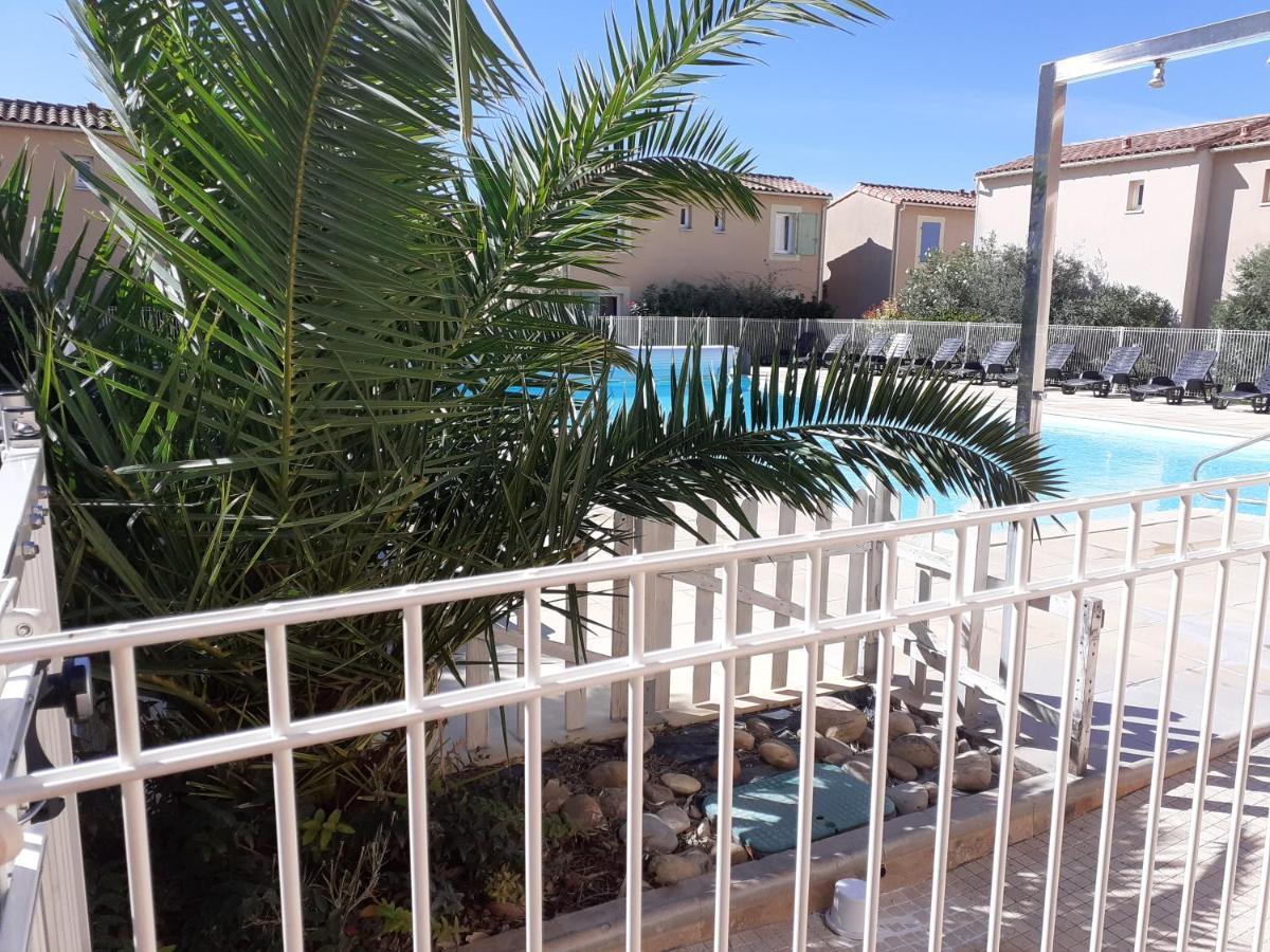 Ferienwohnung Sous Le Soleil Des Alpilles Mouries Exterior foto
