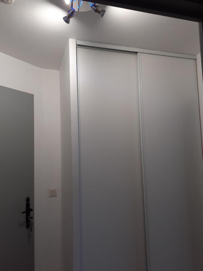 Ferienwohnung Sous Le Soleil Des Alpilles Mouries Exterior foto