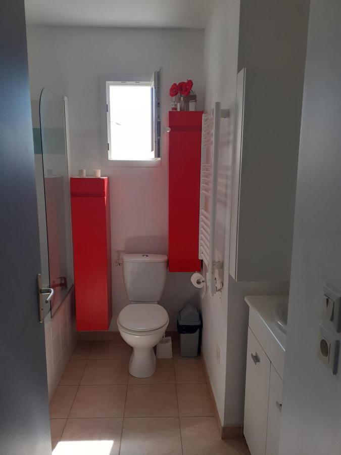 Ferienwohnung Sous Le Soleil Des Alpilles Mouries Exterior foto