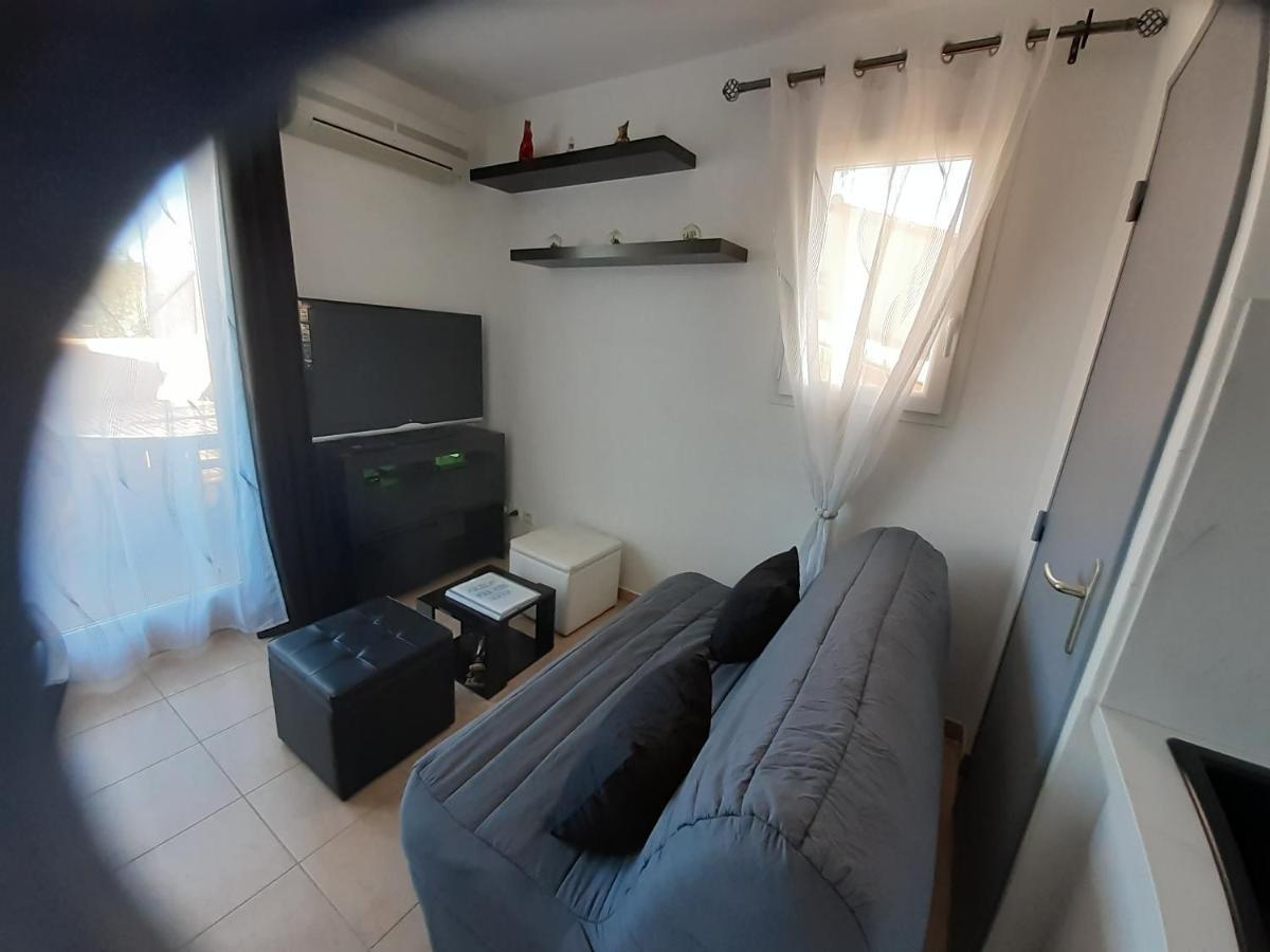 Ferienwohnung Sous Le Soleil Des Alpilles Mouries Exterior foto