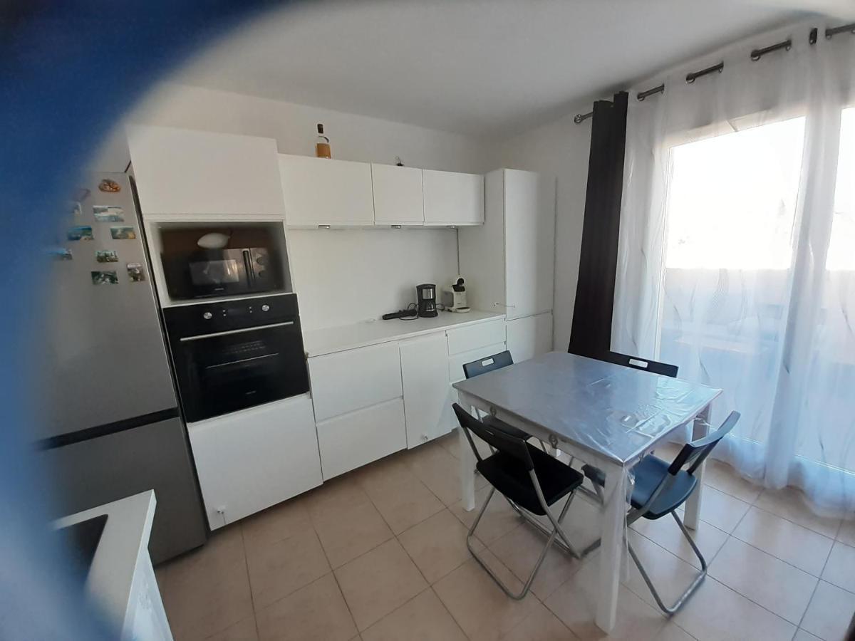 Ferienwohnung Sous Le Soleil Des Alpilles Mouries Exterior foto