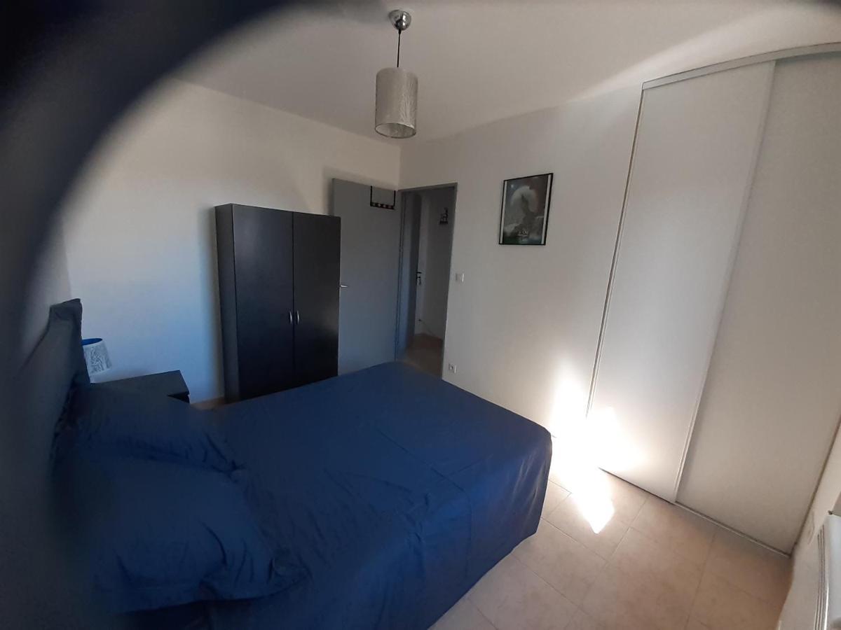 Ferienwohnung Sous Le Soleil Des Alpilles Mouries Exterior foto